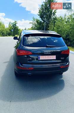 Внедорожник / Кроссовер Audi Q5 2015 в 