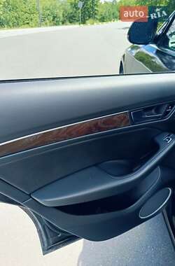 Внедорожник / Кроссовер Audi Q5 2015 в 