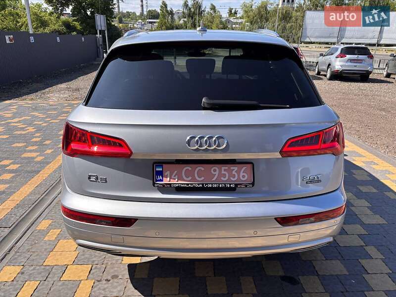 Позашляховик / Кросовер Audi Q5 2018 в Львові