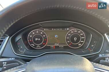 Внедорожник / Кроссовер Audi Q5 2018 в 
