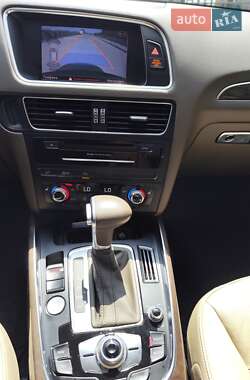 Внедорожник / Кроссовер Audi Q5 2013 в 