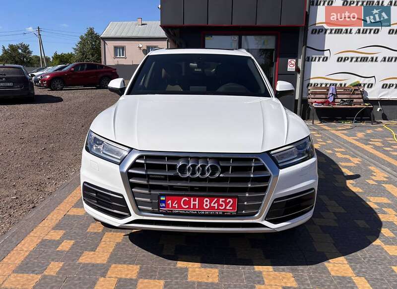 Внедорожник / Кроссовер Audi Q5 2019 в 