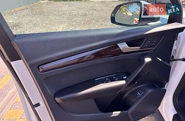 Внедорожник / Кроссовер Audi Q5 2019 в 