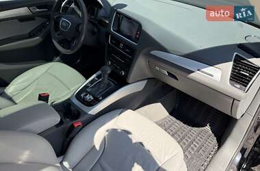 Внедорожник / Кроссовер Audi Q5 2015 в 