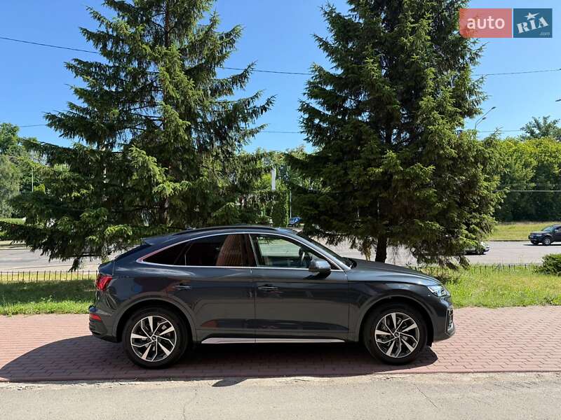 Внедорожник / Кроссовер Audi Q5 2022 в Черкассах