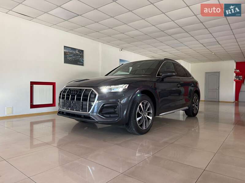 Внедорожник / Кроссовер Audi Q5 2022 в Черкассах
