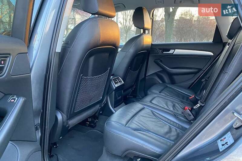Позашляховик / Кросовер Audi Q5 2013 в Києві