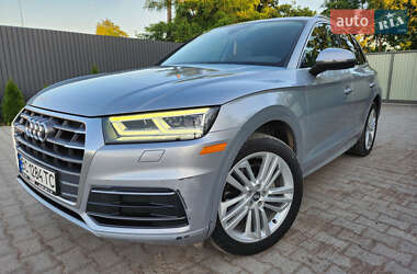 Внедорожник / Кроссовер Audi Q5 2018 в 