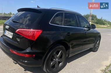 Внедорожник / Кроссовер Audi Q5 2011 в 