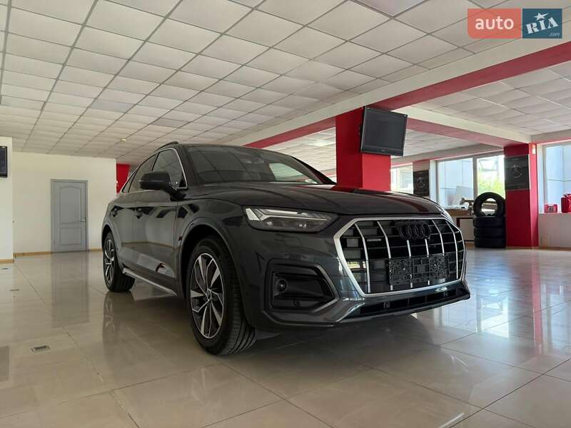 Внедорожник / Кроссовер Audi Q5 2022 в Черкассах