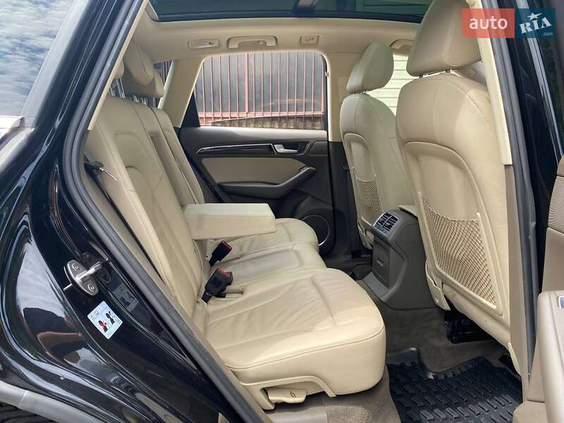 Внедорожник / Кроссовер Audi Q5 2013 в Киеве