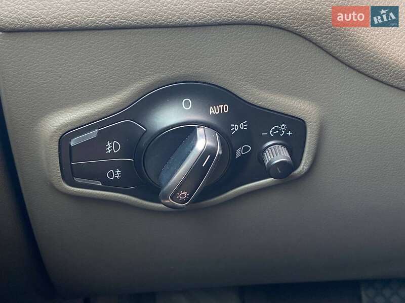 Внедорожник / Кроссовер Audi Q5 2013 в Киеве