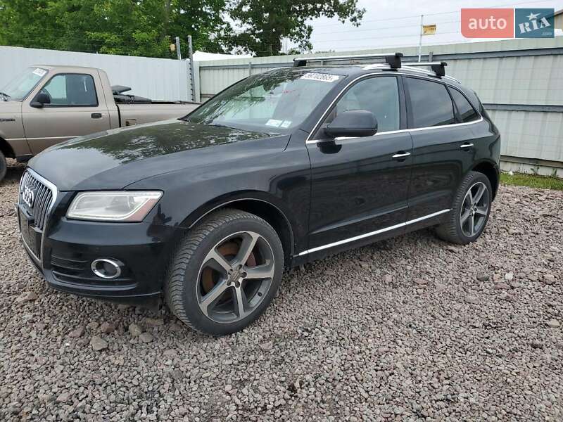 Внедорожник / Кроссовер Audi Q5 2015 в 