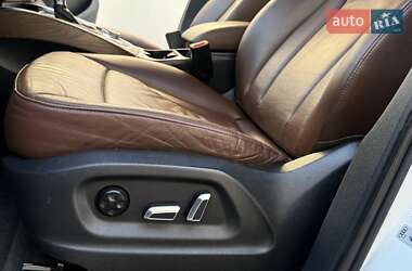 Внедорожник / Кроссовер Audi Q5 2013 в 