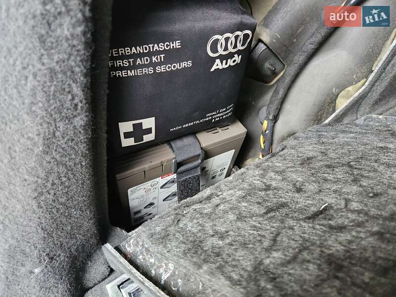Позашляховик / Кросовер Audi Q5 2010 в Дніпрі
