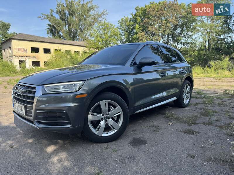 Позашляховик / Кросовер Audi Q5 2017 в Кривому Розі