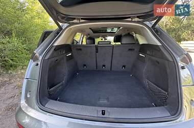 Внедорожник / Кроссовер Audi Q5 2017 в 