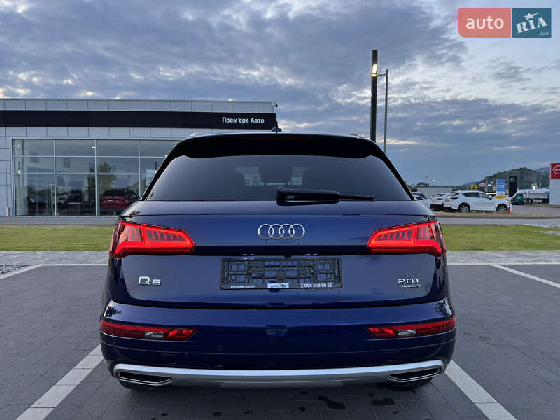 Внедорожник / Кроссовер Audi Q5 2017 в Мукачево