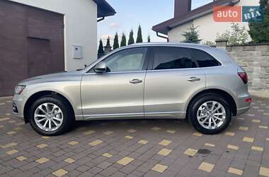 Позашляховик / Кросовер Audi Q5 2015 в Рівному