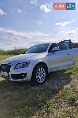 Внедорожник / Кроссовер Audi Q5 2009 в 