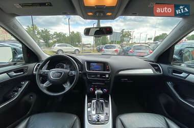 Внедорожник / Кроссовер Audi Q5 2015 в 