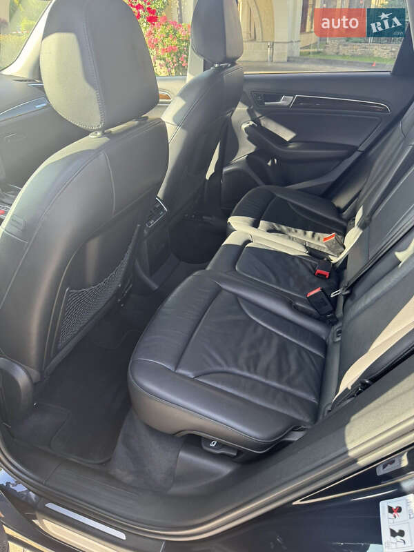 Внедорожник / Кроссовер Audi Q5 2013 в Львове