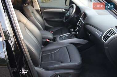 Внедорожник / Кроссовер Audi Q5 2016 в 