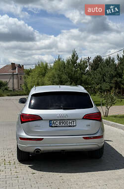 Внедорожник / Кроссовер Audi Q5 2012 в 