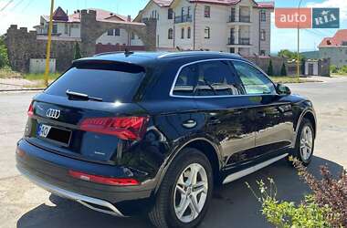 Внедорожник / Кроссовер Audi Q5 2019 в 
