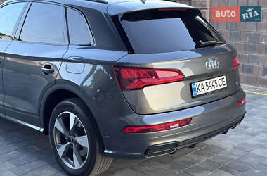 Внедорожник / Кроссовер Audi Q5 2020 в 