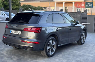 Внедорожник / Кроссовер Audi Q5 2020 в 