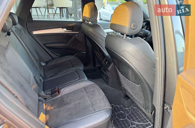 Внедорожник / Кроссовер Audi Q5 2020 в 