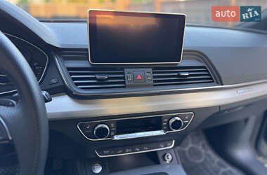 Внедорожник / Кроссовер Audi Q5 2020 в 