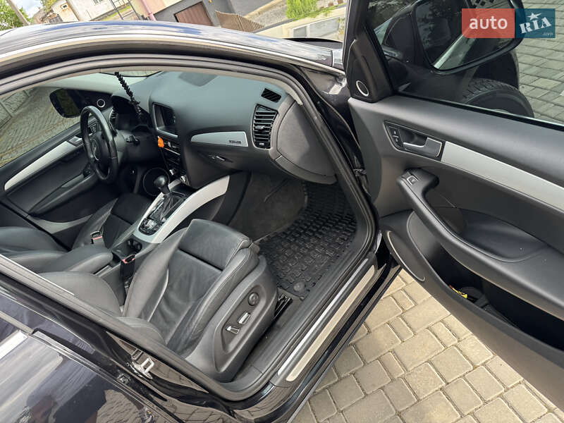 Позашляховик / Кросовер Audi Q5 2014 в Луцьку