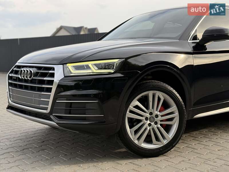 Внедорожник / Кроссовер Audi Q5 2020 в Тернополе