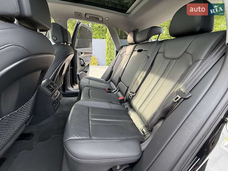 Внедорожник / Кроссовер Audi Q5 2020 в Тернополе