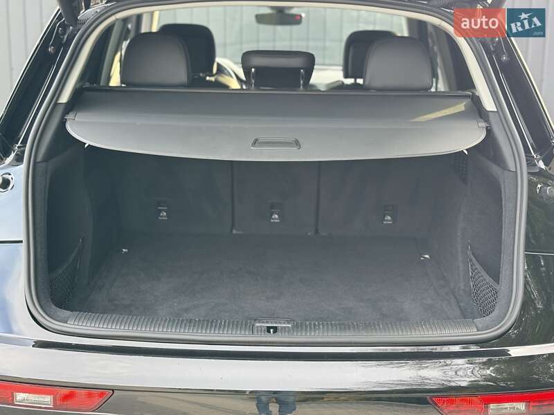 Внедорожник / Кроссовер Audi Q5 2020 в Тернополе