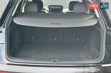 Внедорожник / Кроссовер Audi Q5 2020 в 
