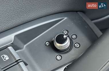 Внедорожник / Кроссовер Audi Q5 2020 в 
