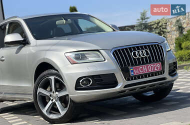 Внедорожник / Кроссовер Audi Q5 2015 в 