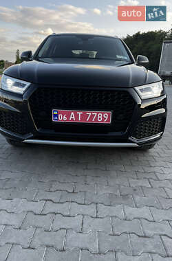 Позашляховик / Кросовер Audi Q5 2018 в Тернополі