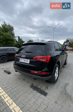 Внедорожник / Кроссовер Audi Q5 2009 в 