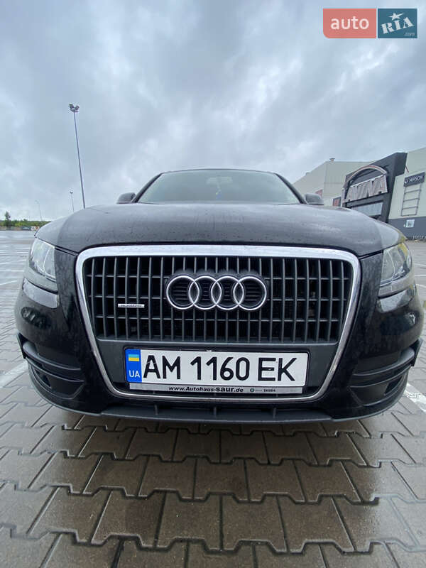 Внедорожник / Кроссовер Audi Q5 2009 в Киеве