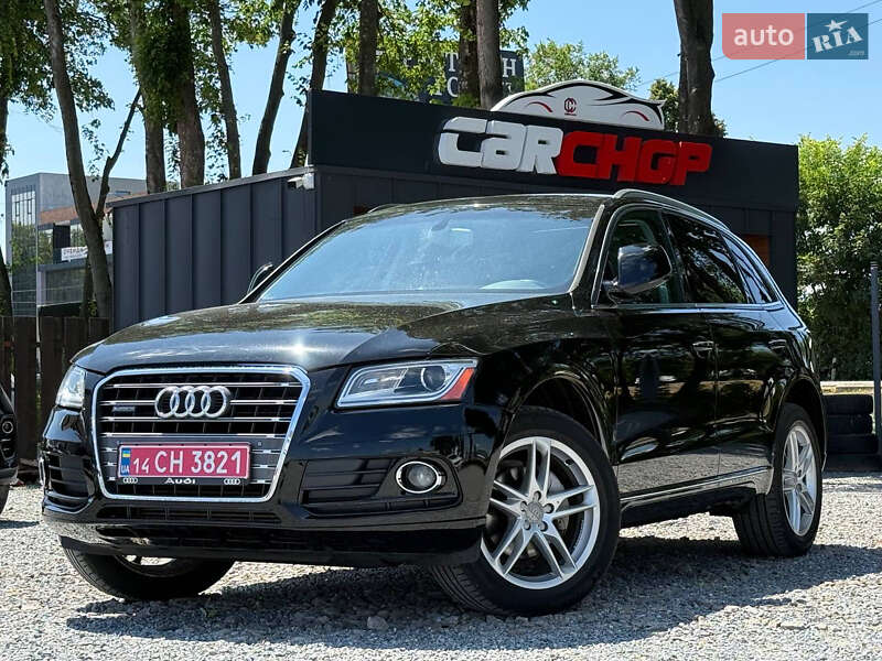 Внедорожник / Кроссовер Audi Q5 2015 в 