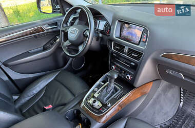 Внедорожник / Кроссовер Audi Q5 2015 в 