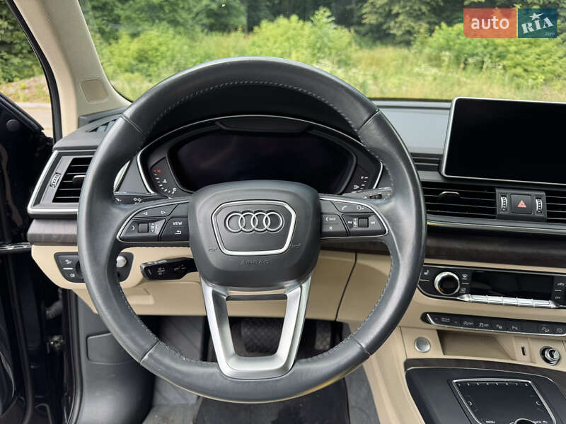 Внедорожник / Кроссовер Audi Q5 2018 в Бурштыне