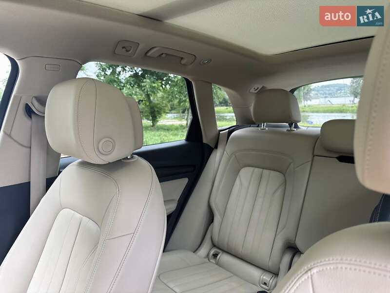 Внедорожник / Кроссовер Audi Q5 2018 в Бурштыне