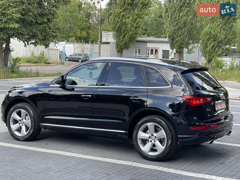 Внедорожник / Кроссовер Audi Q5 2016 в Ровно