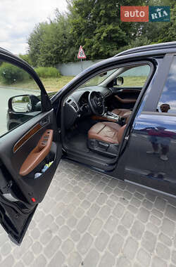 Внедорожник / Кроссовер Audi Q5 2009 в 