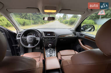 Внедорожник / Кроссовер Audi Q5 2009 в 